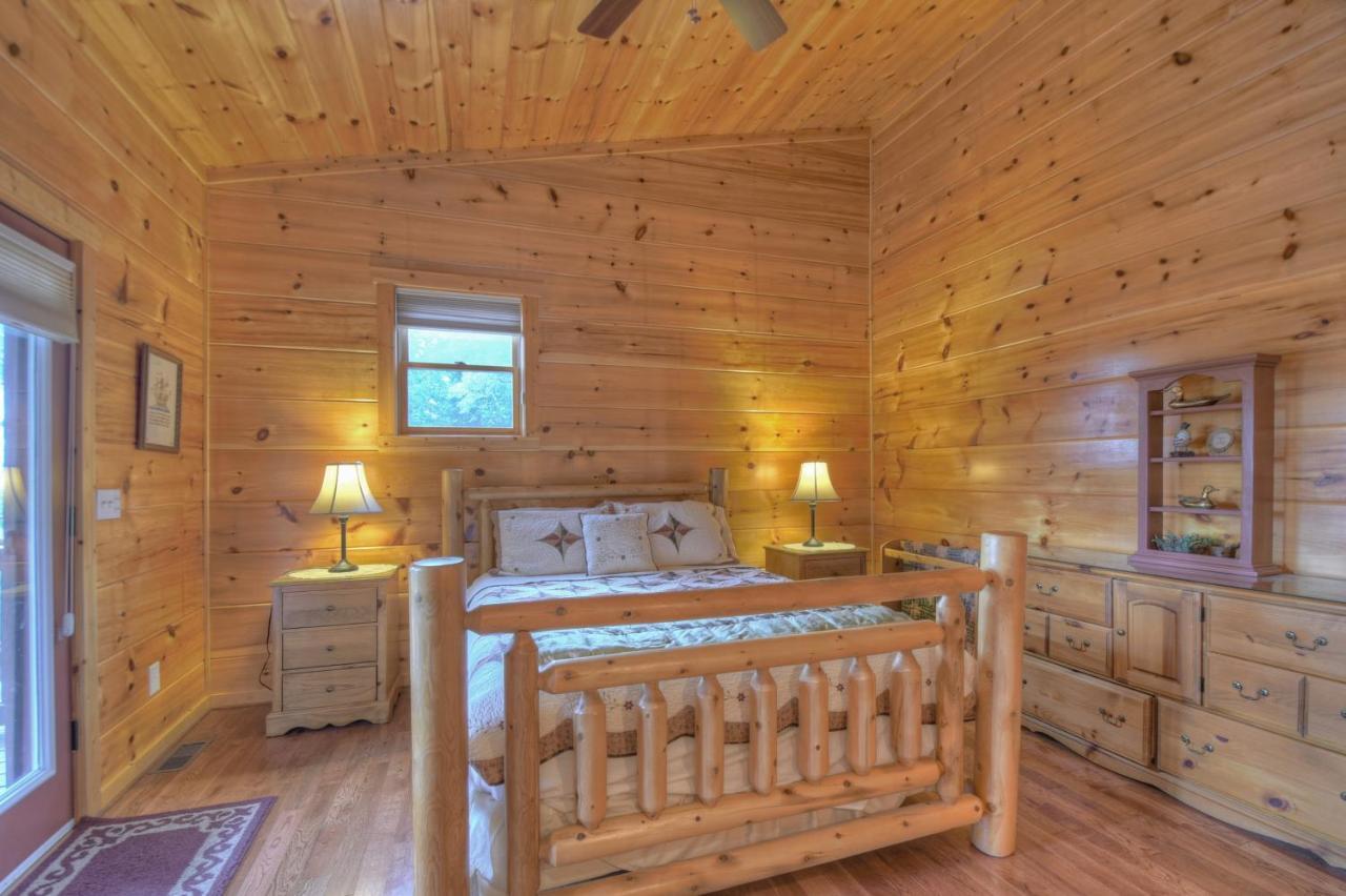 Mashburn Mill Hawks Hideaway - Cuddleupヴィラ エクステリア 写真
